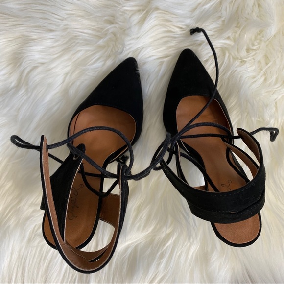 Qupid | (6.5) Lace-Up Heels - Picture 3 of 5